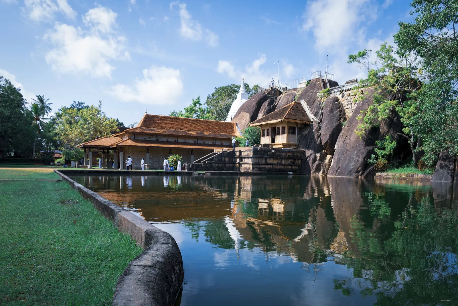 Isurumuniya rock temple and reflecting pond in Anuradhapura