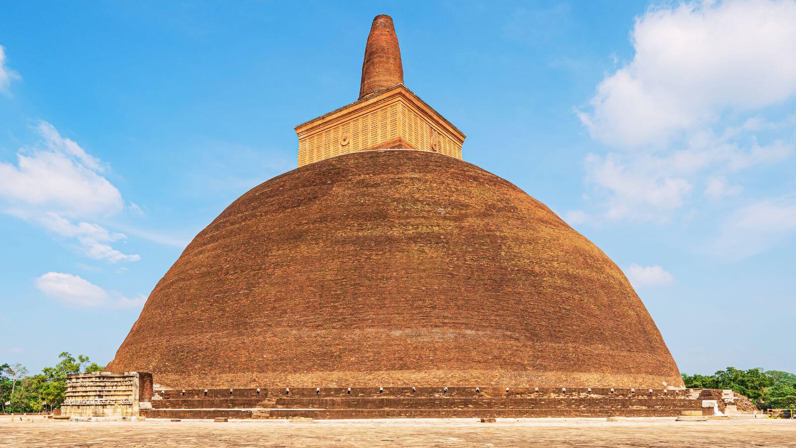 Ancient Sri Lanka stupa